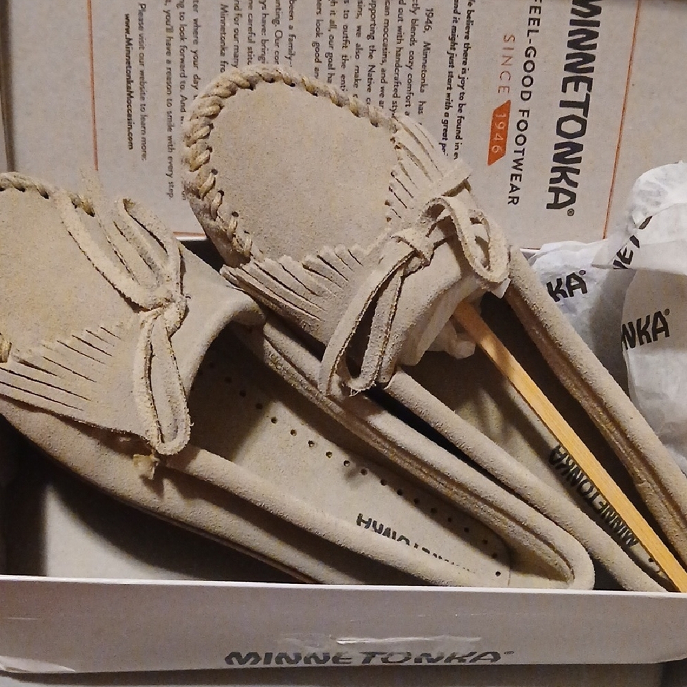 Minnetonka Light Tan Suede Moccasins